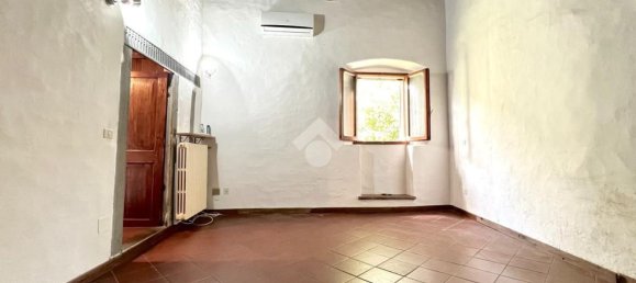 5 rooms Apartment in Florence, Italy No. 202673 19