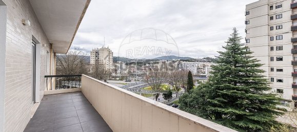 4 bedrooms Apartment in Braga, Portugal No. 163916 10