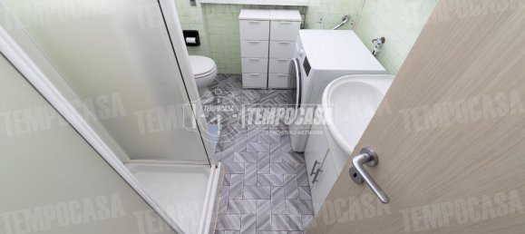 Квартира с 4 комнатами в Сериате, Италия № 152442 11