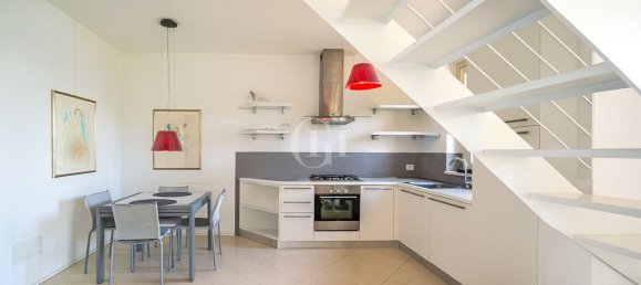 4غرفة منزل ذو طابقين في Solto Collina, Italy رقم 284899 2