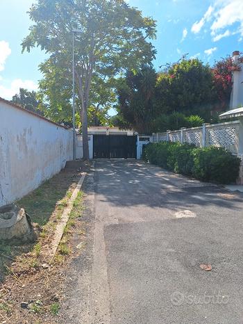 6غرفة فيلا في Taranto, Italy رقم 281774