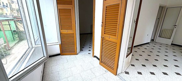 6 Schlafzimmer Wohnung in Lavagna, Italy, Nr. 364688 17