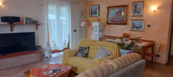 7-salle Maison à Aulla, Italy No. 109487 38