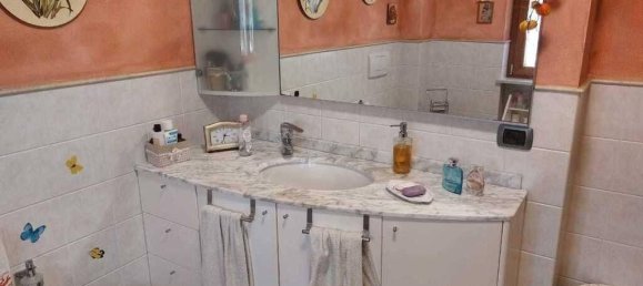 7-salle Maison à Aulla, Italy No. 109487 16