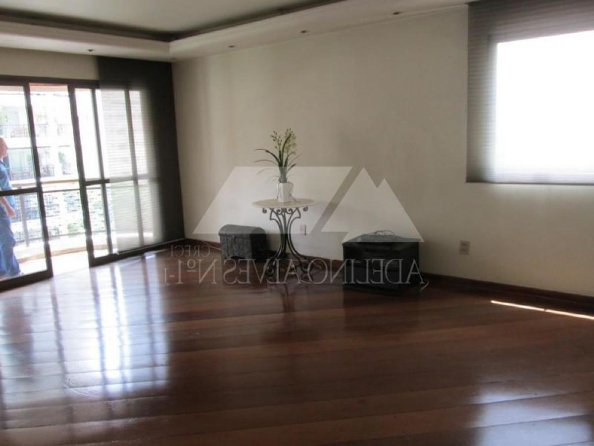4 bedrooms Apartment in Sao Paulo, Brazil No. 584734