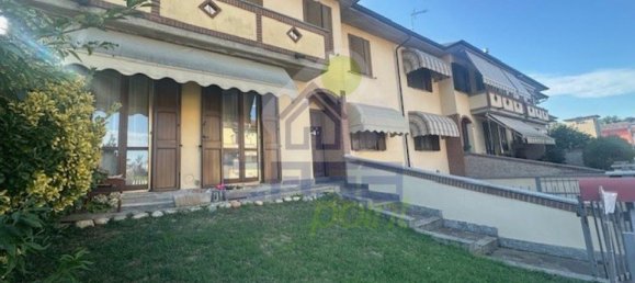 3 rooms House in Miradolo Terme, Italy No. 284943 3