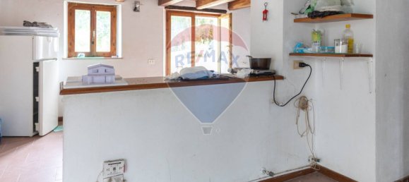 Дом с 3 спальнями в Монте Сан Вито, Италия № 21104 7