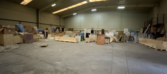 1050m² Warehouse in Marbella, Spain No. 84387 6