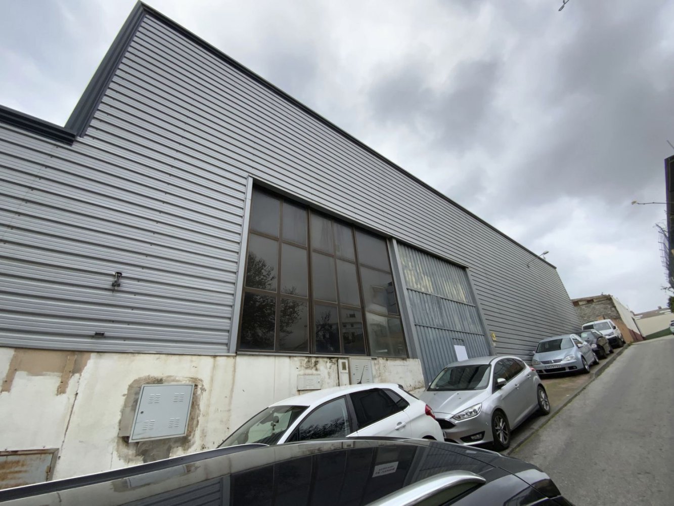 1050m² Warehouse in Marbella, Spain No. 84387