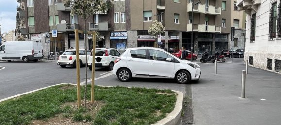 1 room Commercial property in Milan, Italy No. 243172 15