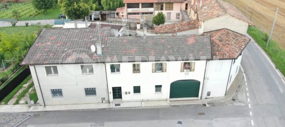 2 bedrooms Apartment in Pordenone, Italy No. 298517 5