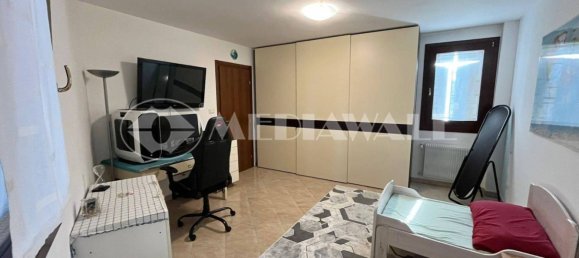 2 bedrooms Apartment in Pordenone, Italy No. 298517 6