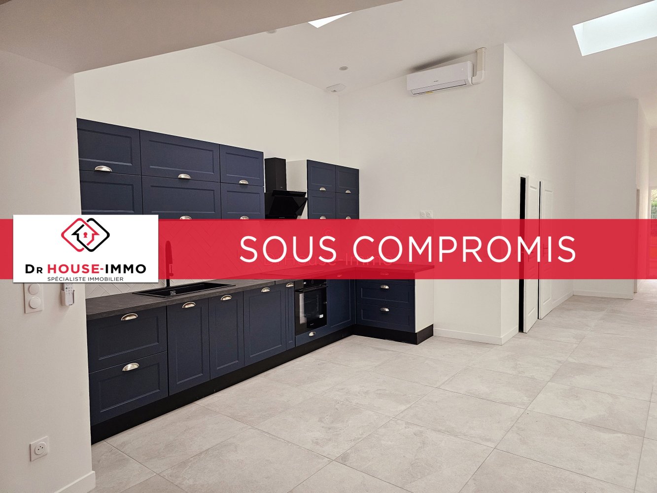 Apartamento de 3 dormitorios en Saint-Amand-les-Eaux, France No. 55944