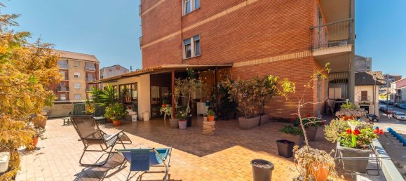 3 bedrooms Apartment in Turin, Italy No. 380315 15