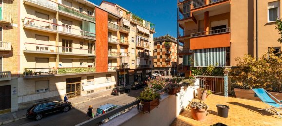 3 bedrooms Apartment in Turin, Italy No. 380315 27