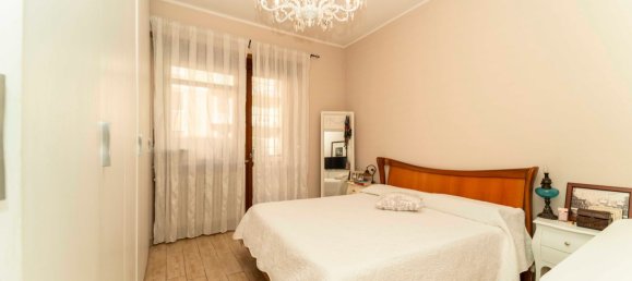 3 bedrooms Apartment in Turin, Italy No. 380315 34