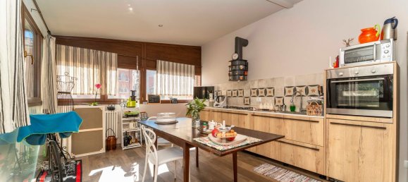 3 bedrooms Apartment in Turin, Italy No. 380315 14