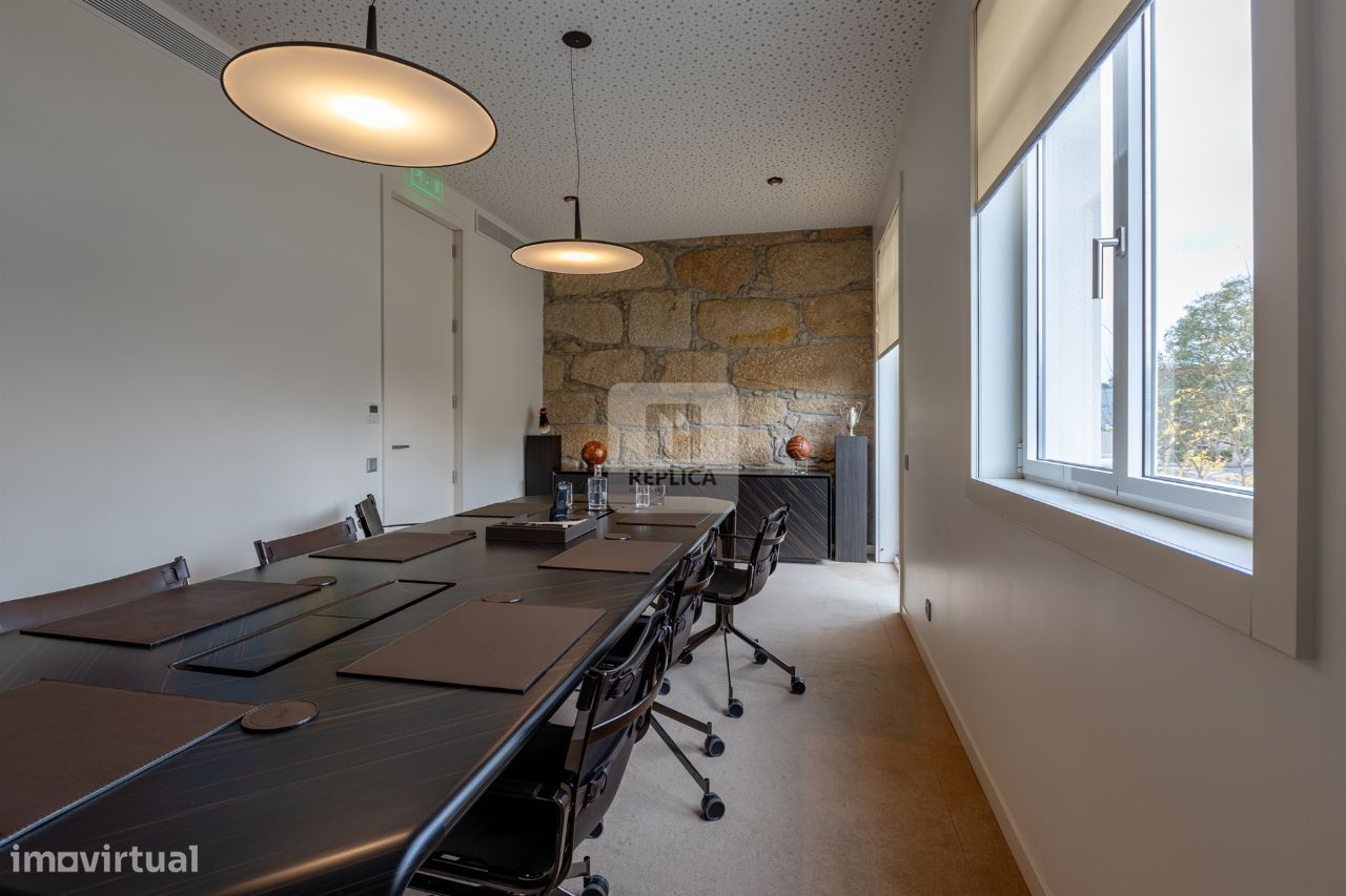 9 bedrooms House in Porto, Portugal No. 124482