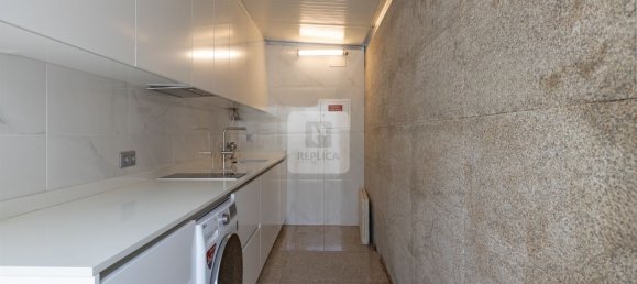 9 bedrooms House in Porto, Portugal No. 124482 24