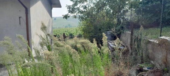 Villa de 4 habitaciónes en Ziano Piacentino, Italy No. 74711 47