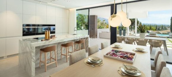 Villa de 5 dormitorios en Marbella, Spain No. 72742 15
