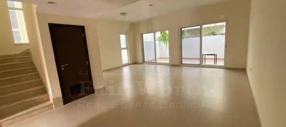 3 bedrooms Villa in International City, UAE No. 1005 4