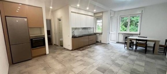 3 bedrooms Apartment in Cittiglio, Italy No. 365566 7