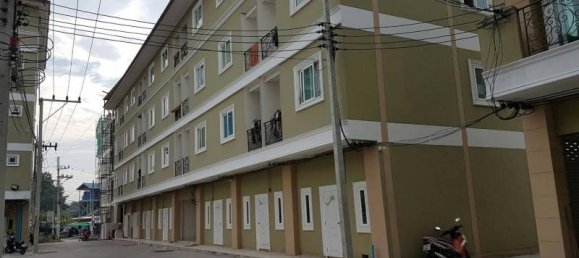 160m² Commercial property in Pattaya, Thailand No. 247 5