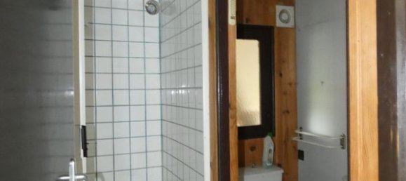 4 bedrooms House in Alencon, France No. 358789 7