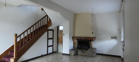 4 bedrooms House in Alencon, France No. 358789 2