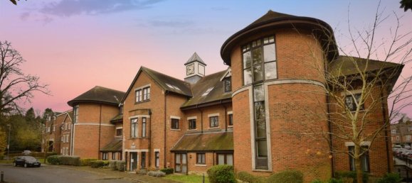 2 bedrooms Apartment in Watford, United Kingdom No. 6107 17