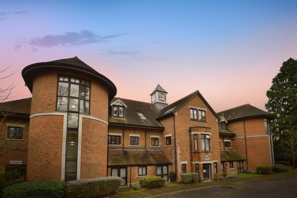 2 bedrooms Apartment in Watford, United Kingdom No. 6107