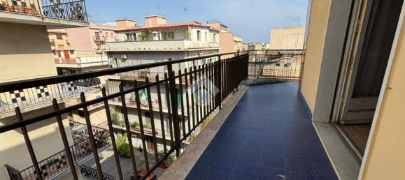 3 bedrooms Apartment in Reggio Calabria, Italy No. 340130 7