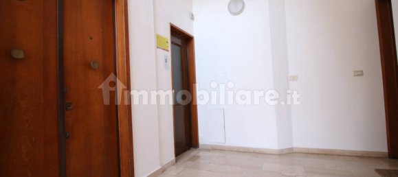 Apartamento de 2 dormitorios en Pisa, Italy No. 352456 16