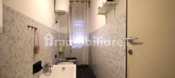 Apartamento de 2 dormitorios en Pisa, Italy No. 352456 15