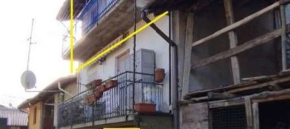 2 rooms Apartment in Solbiate con Cagno, Italy No. 277451 2