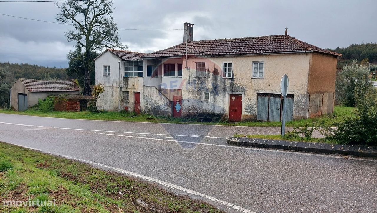 4 bedrooms House in Castanheira de Pera, Portugal No. 184376