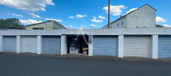 1 room Garage in Angers, France No. 288309 3