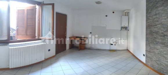 2 bedrooms Apartment in Mariano Comense, Italy No. 323738 2
