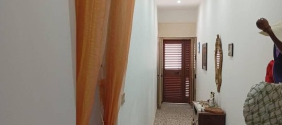5-Zimmer Haus in Maruggio, Italy, Nr. 287793 3