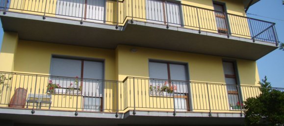 Casa de 10 habitaciónes en Udine, Italy No. 255418 3