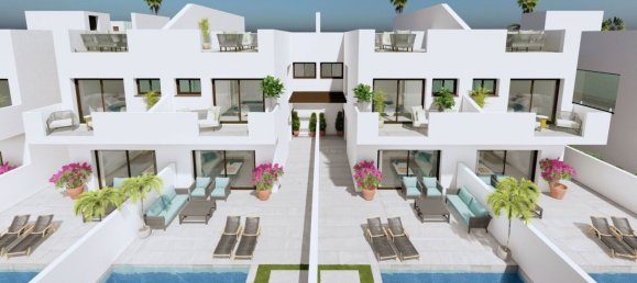 4 bedrooms Townhouse in Torre de la Horadada, Spain No. 7099 2