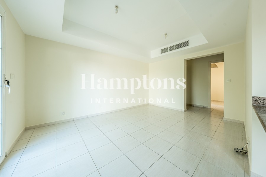 2 bedrooms Townhouse for rent in The Springs, Dubai, UAE № 195316