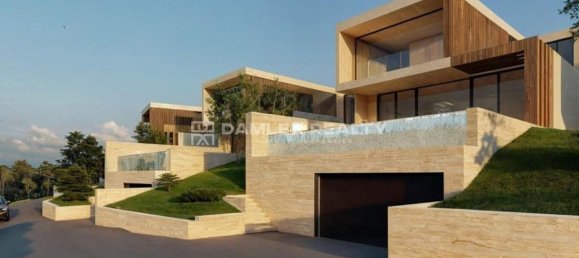 240m² Land in Calonge, Spain No. 154108 3