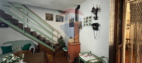 Дом с 4 комнатами в Ночера Умбра, Италия № 7454 4