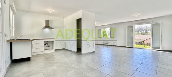 5 Schlafzimmer Haus in La Tour-du-Pin, France, Nr. 339239 4