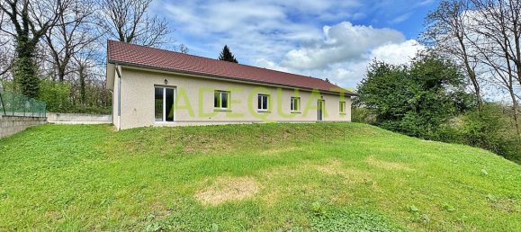 5 Schlafzimmer Haus in La Tour-du-Pin, France, Nr. 339239 2