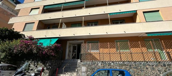 3-Zimmer Wohnung in Genoa, Italy, Nr. 271866 3
