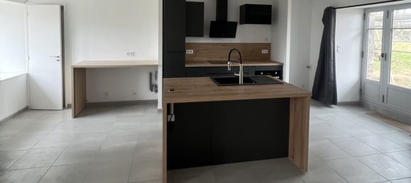 4 bedrooms House in Le Theil-de-Bretagne, France No. 203025 3