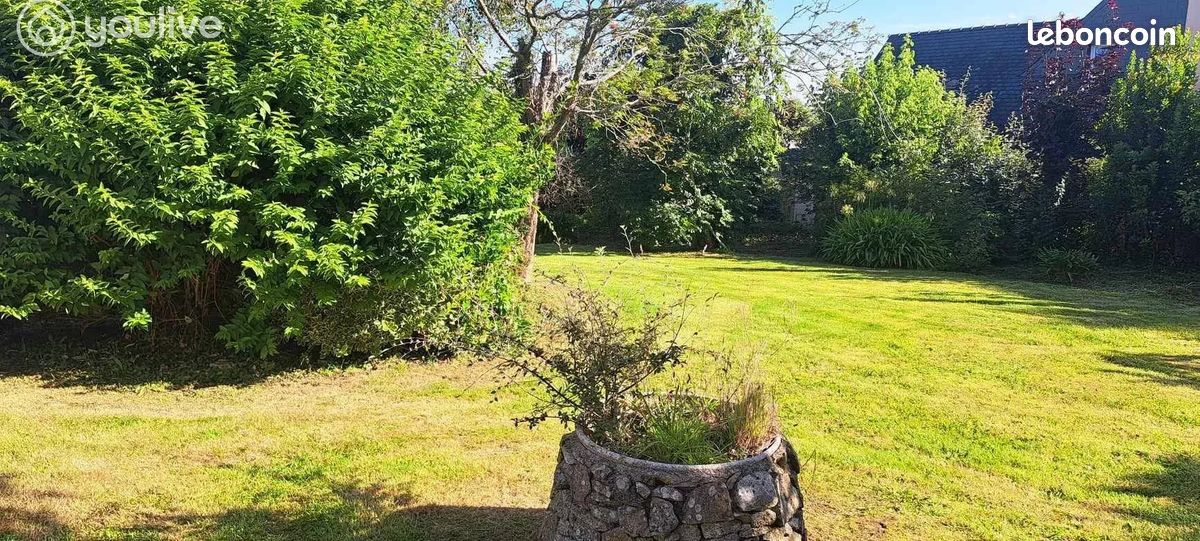 667m² Land in Plougonvelin, France No. 106780